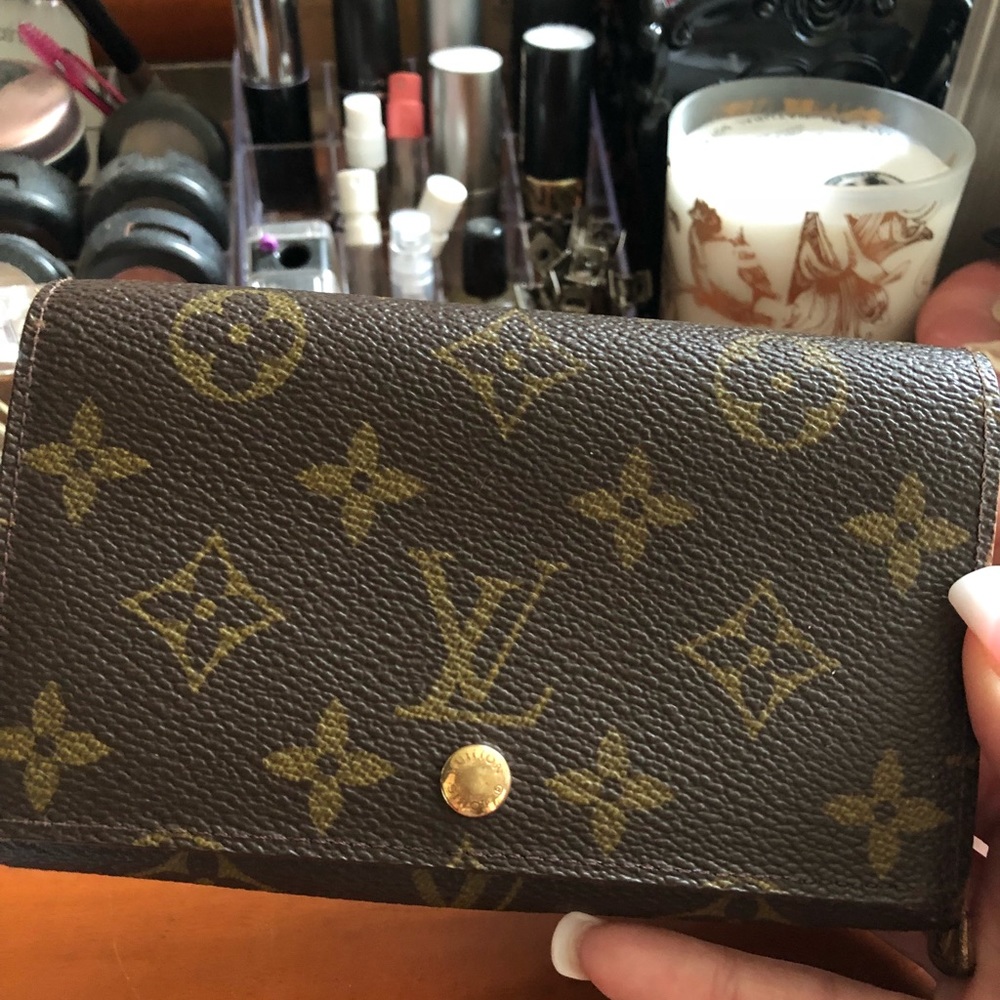 Auth Louis Vuitton monogram porte monnaie billet